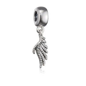 New Authentic Pandora CZ & Silver Charm Majestic Feather Wing 791750CZ & Pouch